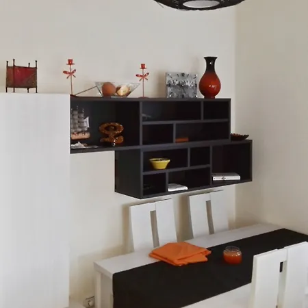 Sunny And Spacious 3-bedroom With Gorgeous Views And Acce Vera