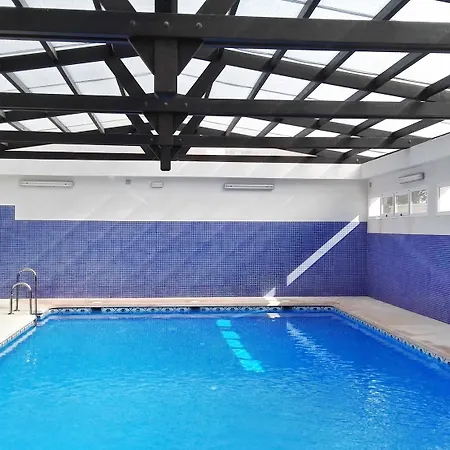 Apartamento Sunny And Spacious 3-bedroom With Gorgeous Views And Acce *