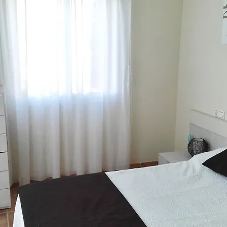 Appartement Sunny And Spacious 3-bedroom With Gorgeous Views And Acce *